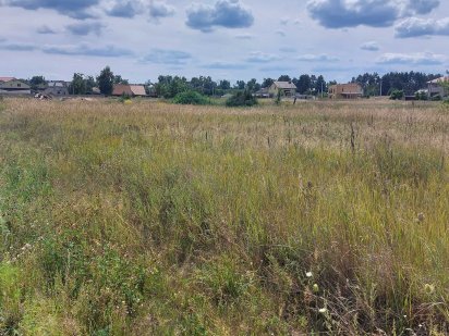 Продам ділянку під комерцію 20 соток