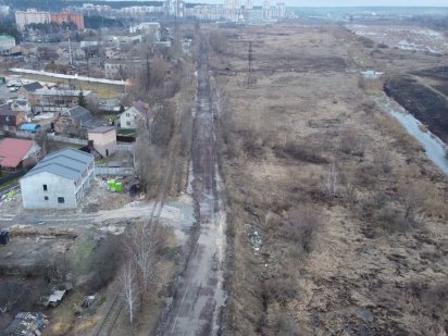 Фасадна ділянка вздовж "Ірпінської окружної" (вул.Технологічна)