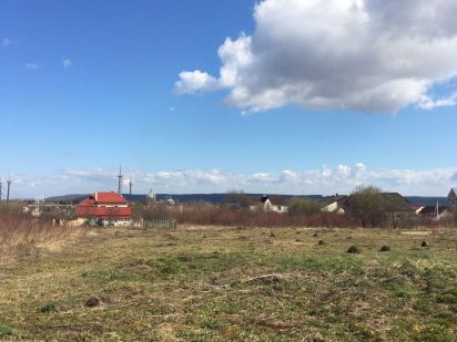 Продаж землі,з радіозаводом Івано-Франківськ