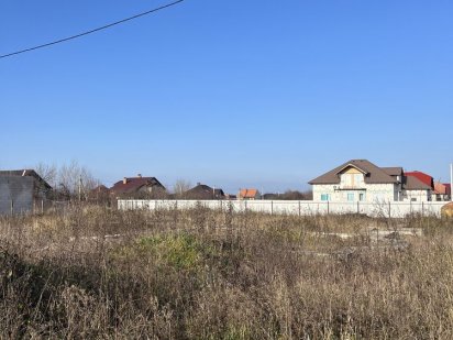 Продаж землі з проектом