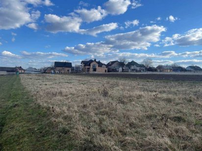 Рівна ділянка 20 сотих з хорошим заїздом, вулиця Міжнародна (Чагор) Чернівці