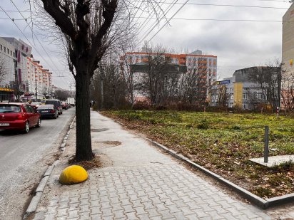 Ділянка фасад  вул. руська , комерція, паркінг Чернівці