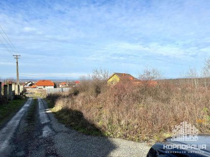 Продаж великої земельної ділянки у р-ні Червениці