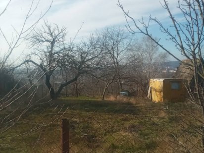 Продається дачна ділянка в горянах