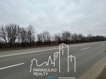 Продам земельну ділянку, зроблені заїзди з траси Черновцы