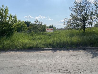Продам 24 сотки приват земли по коммерцию ул Квітнева(Млибор) Чернигов
