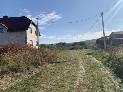 Продається ділянка в мкр. Горяни