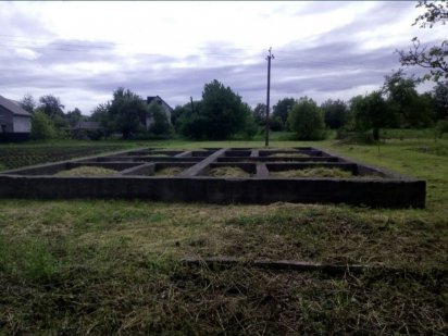 Терміново продам земельну ділянку Чернівці