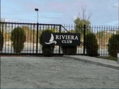 Ділянка біля Дніпра в котеджному містечку "RIVIERA CLUB” Черкаси