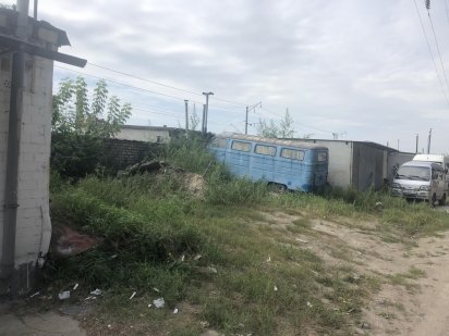 Продаётся земельный участок под застройку гаражей Киев