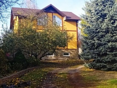 Ділянка 18 соток з двома будинками Голосіївський р-н пр Науки Деміївка Київ