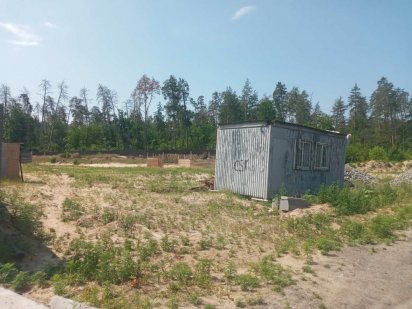 Площадь шевченко , ул вышгородская лес , закрытая теретория. Киев