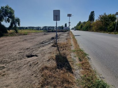 Продаю 2 га біля Аеропорту з прямим виходом на трасу Черкаси