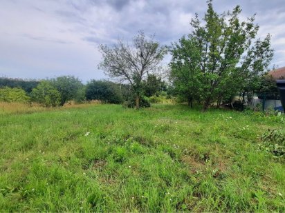 Продам участок на Медовій Киев