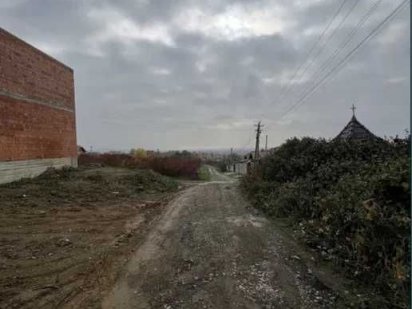 Продаж зем.ділянки в районі Червениця