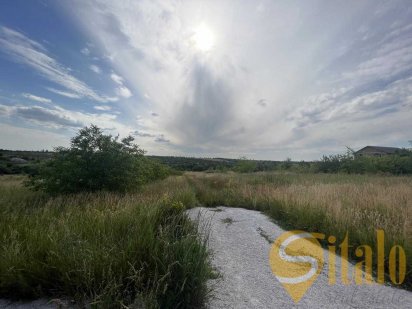 Земля під індивідуальне будівництво (011)