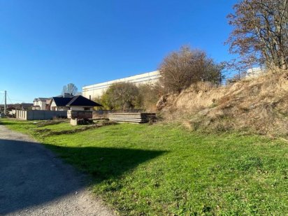 Участок под строительство