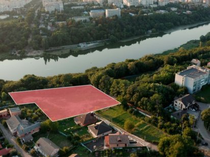 Продам ділянку під забудову в мальовничому місці Вінниця