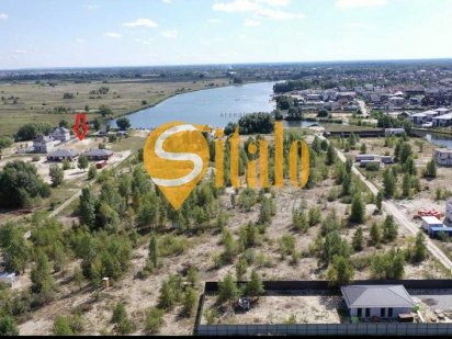 Ділянка з виходом на воду і берегоукріпленням, Осокорки, метро 6 км Киев