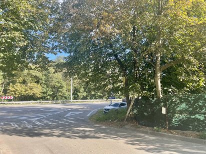 Без % фасад , Житомирская трасса , участок г. Киев , Проспект Победы Київ