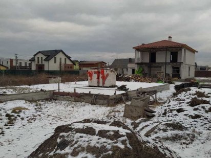 Продажа ділянки під Києвом у сучасному Котеджному містечку Киев