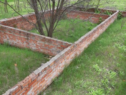 Продам участок с фундаментом Дніпро