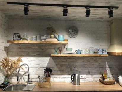 Продам участок с жилым домом Киев