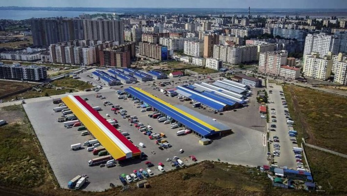 Бочарова/Сахарова - ближе к городу нет - фото 1