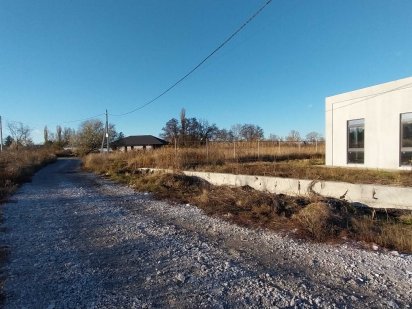 Продам ділянку на березі водосховища,рн Придніпровська. Дніпро