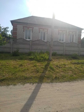 Продам будинок в центрі міста Лебедин - фото 1