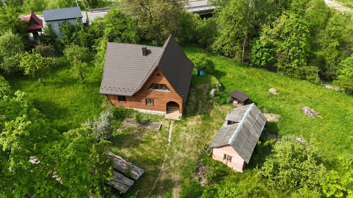 Триповерховий мансардний будинок в Яремче 240 м² - фото 1