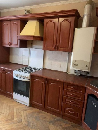 Продаж 3-х кімнатної квартири в Чернівцях - фото 1