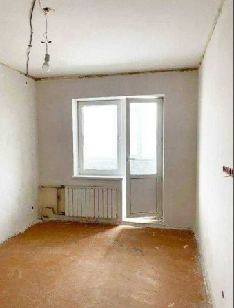 Продаж 3-кімнатної квартири пр. Лушпи (р-н 29 школи) - фото 1