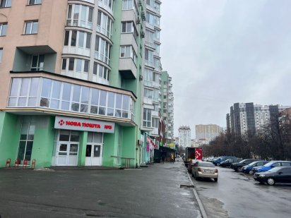 Центр Вишгорода Фасад 1 поверх 175 м2 Вышгород