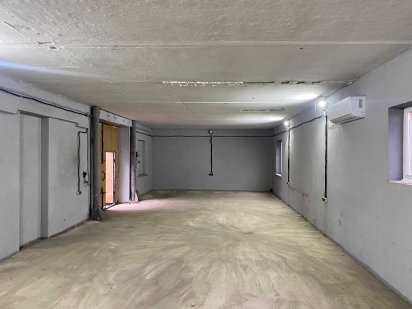 Сдам в аренду  помещение 100кв.м,  под СТО, СКЛАД, МАСТЕРСКУЮ Ковель