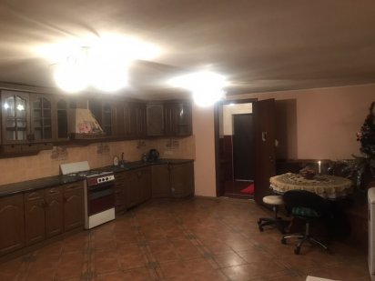 Здам в аренду Подобово і на довготривалий період Полуособняк ! Ужгород