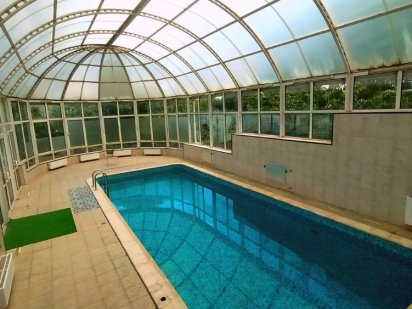 Аренда Дома Посуточно Классический стиль бассейн +25 Бильярд Баня BBQ Киев