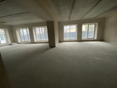 Здається комерційне приміщення на першому поверсі в центрі Ирпень