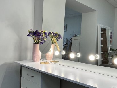 Аренда рабочего места /оренда робочого місця бровіст/візажист/маникюр Хмельницький