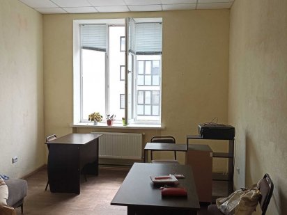 Офіси,  кабінети район 12 школи Рівне