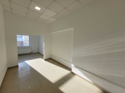 Оренда офісу 30 мкв в центрі. Івано-Франківськ