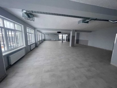 Здається в оренду приміщення в офісному центрі - площа 200 м2 Суми