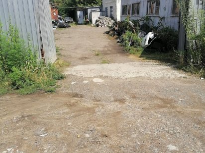 Аренда территории боксов автосервиса Черновцы