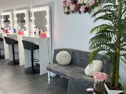 Оренда робочого місця / Столика / КУШЕТКА / ВІННИЦЯ Винница