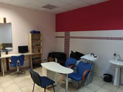 Оренда під салон краси (40,8 кв.м) м. Дніпро Дніпро