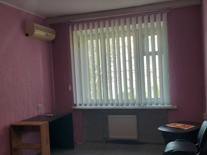 Помещения  18м.кв ул.Нез.Украины, р-н Горисполкома
