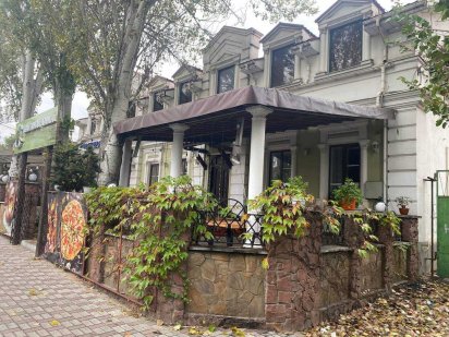 Центр Пушкінська приміщення 157 кв.м. фасад ремонт ціна 41000 грн/міс Николаев