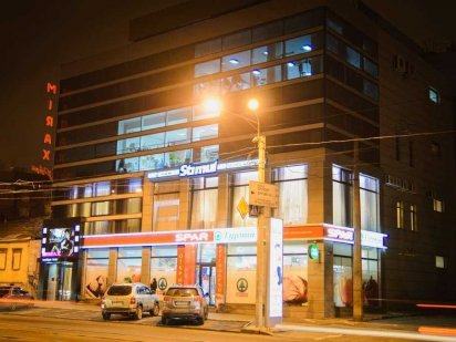 Салон краси, Офіс, 30, 36м2, м.Зах. України, червона лінія,сучасний БЦ Харків