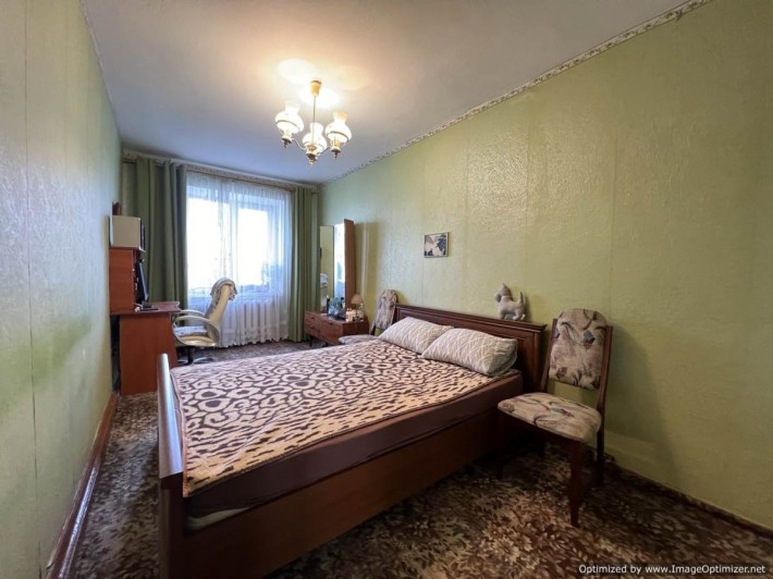Продаю 3-х кімнатну квартиру на проспекті Героїв України - фото 1