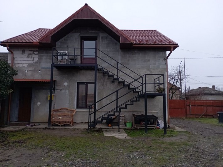 Будинок-готель Берегово Мукачівська 154 - фото 1
